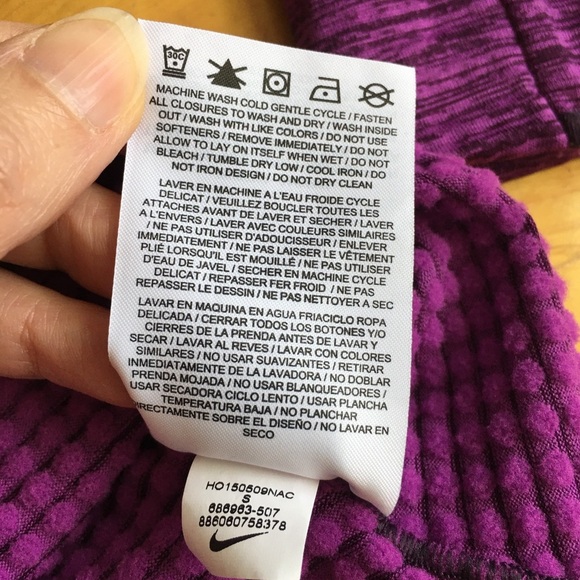 SOLD! Nike Dri-Fit Quarter Zip Pullover, Thumbholes, Purple, Magenta, Black, S - Picture 14 of 17